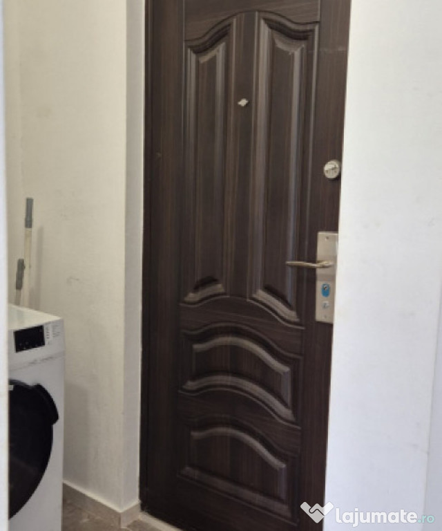 Garsonieră complet renovată – Bartolomeu