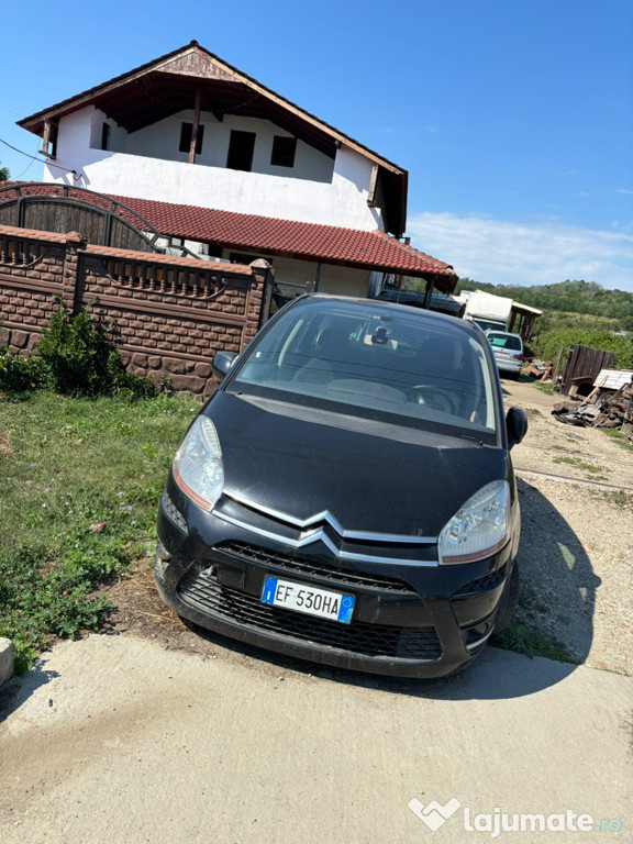 Dezmembrez Citroen C4 Picasso 2010 – piese bune disponibile!