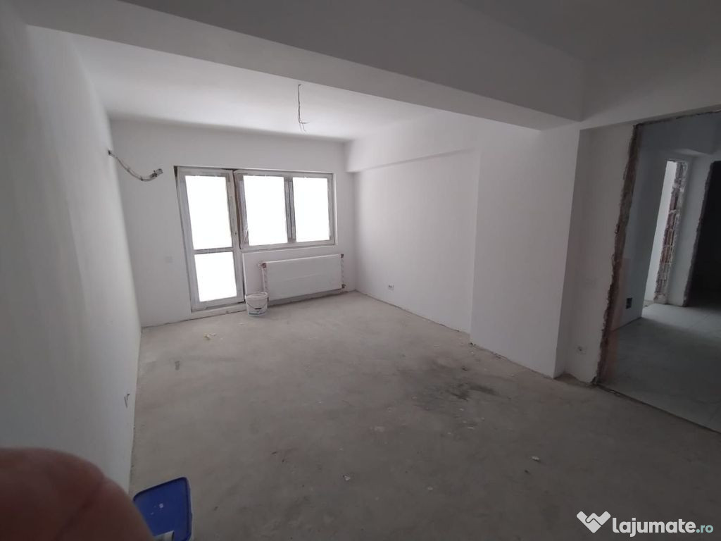 Apartament 2 camere Cartierul Solar - Berceni. decomandat...