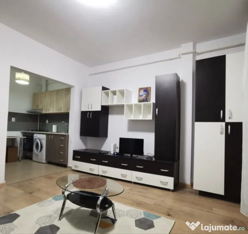 Apartament 2 camere , Tatarasi Sud, loc de parcare inclus, b