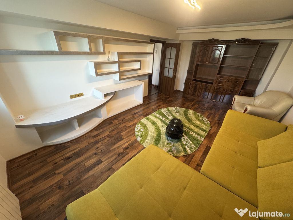 Apartament 2 camere zona Trocadero