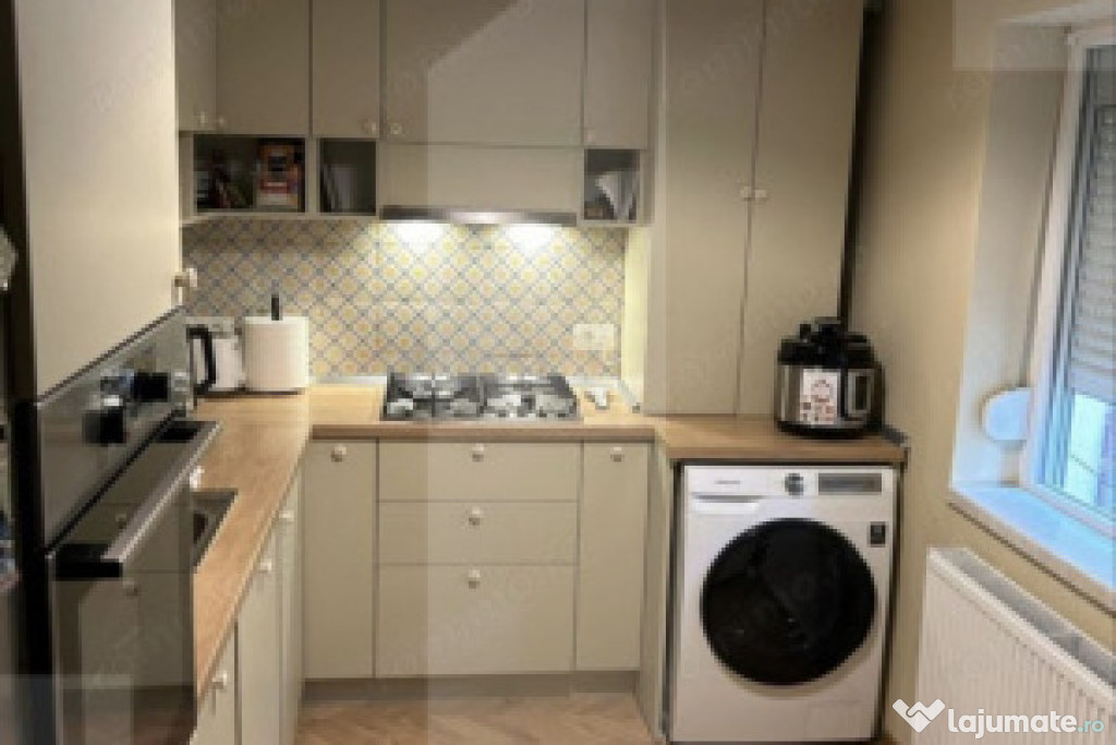 Apartament ultracentral, 2 camere, etaj 3