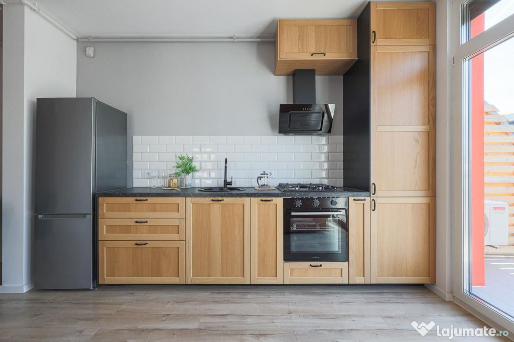 Apartament nou, mobilat & utilat, în complex rezidenția...