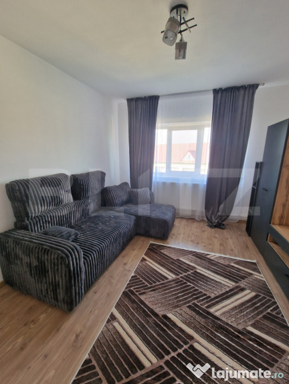 Apartament 3 camere, 68 mp, decomandat, zona Burdujeni