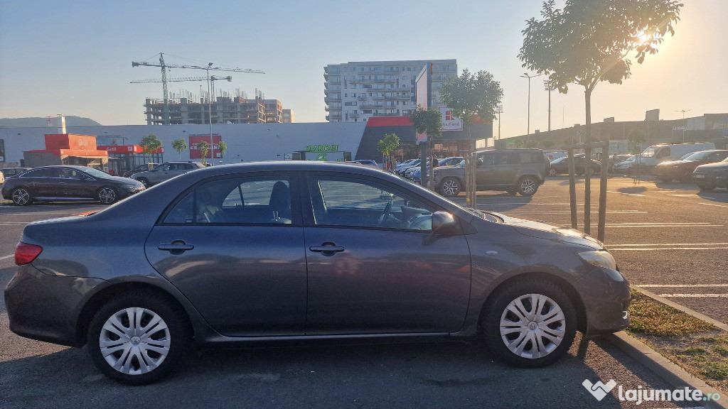 Vand Toyota Corolla 1.6 Sdn. Luna, 2010, Euro 5