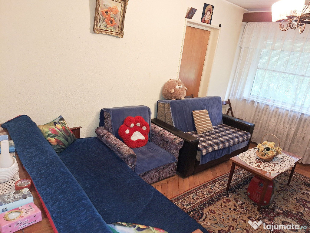 Apartament parter 3 camere decomandat - Traian - str Grigore Procopiu