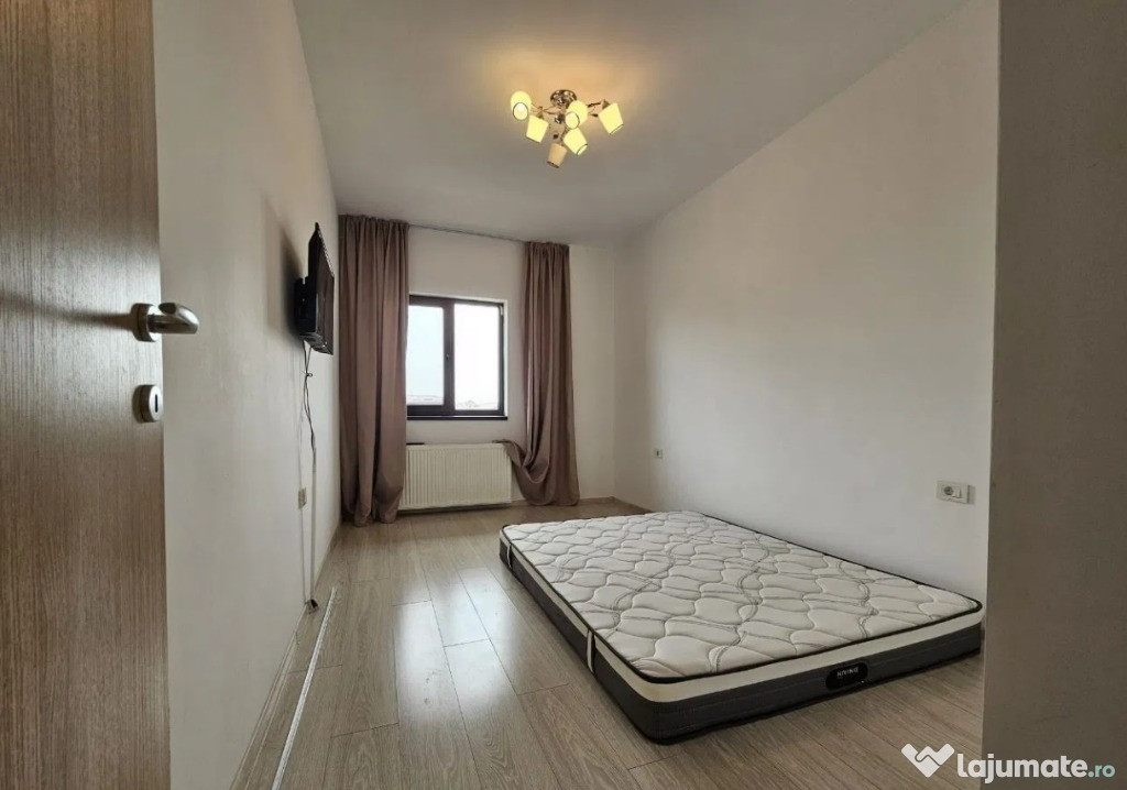 Apartament cu 3 camere, zona Diamantului-Safirului