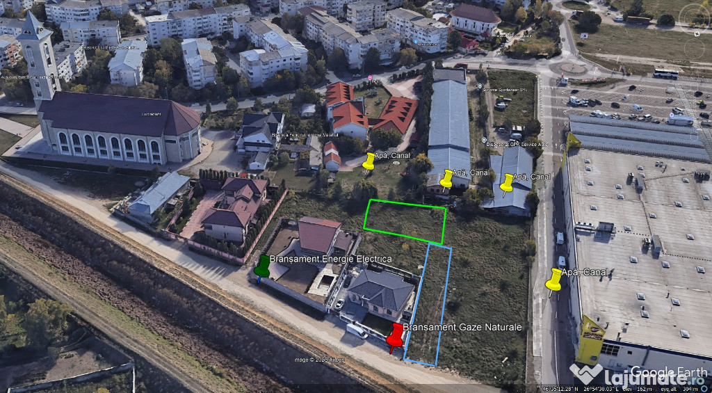 702 m2 intravilan Selgros