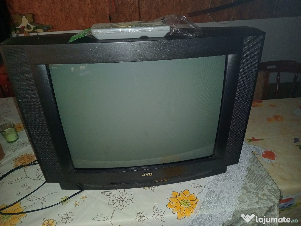 JVC tv functional inclusă telecomandă