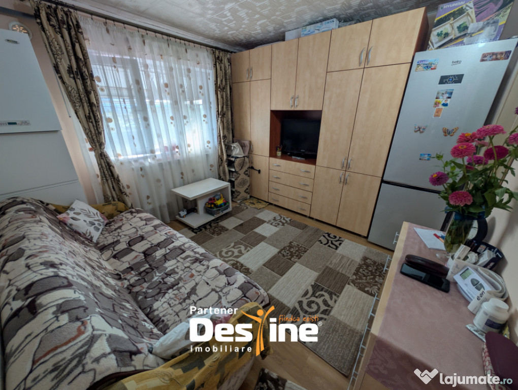 Apartament 2 camere 36 mp partial mobilat si utilat, central