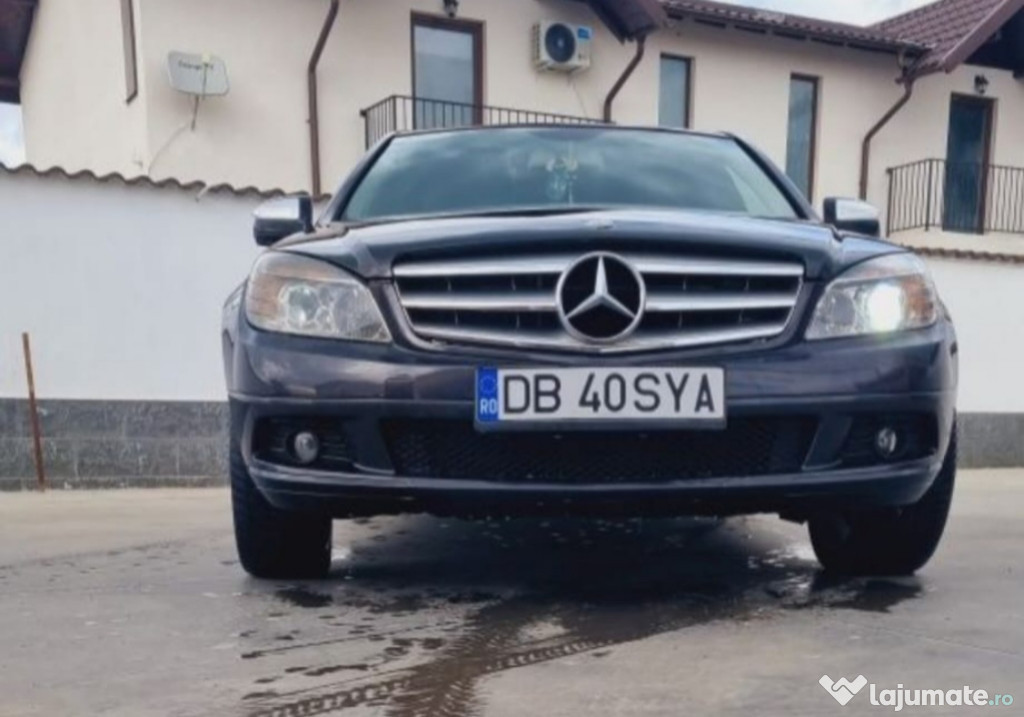 Mercedes W204 C220