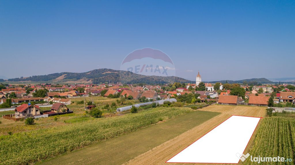 Comision 0 %! Teren intravilan de vânzare, Hărman!