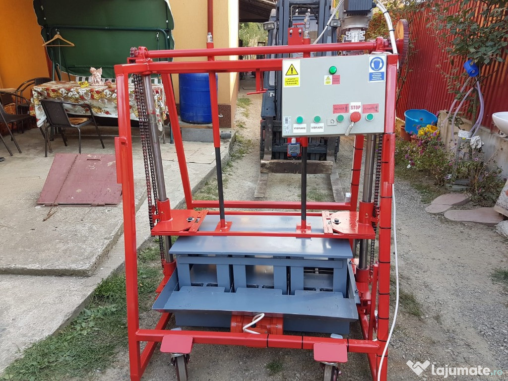 Presă bolțari automată