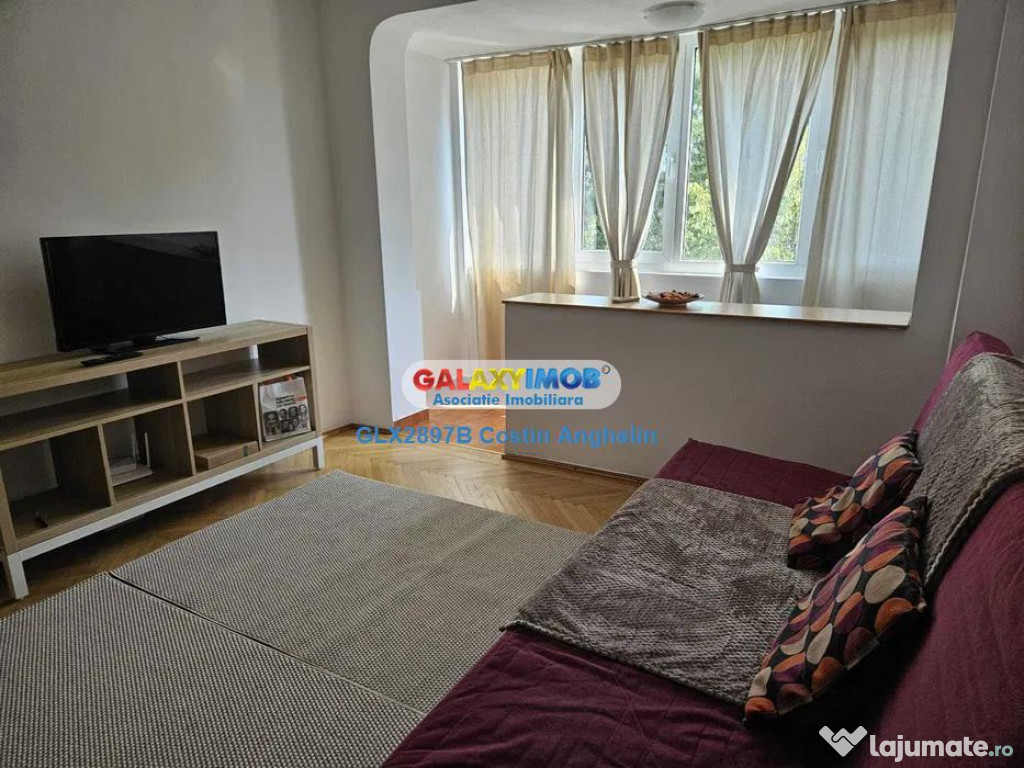 Apartament renovat 2 camere, cu loc de parcare - Unirii