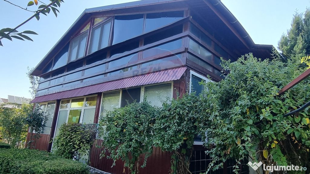 Casă de vacanta / Vilă de vânzare Lilieci, Ialomita