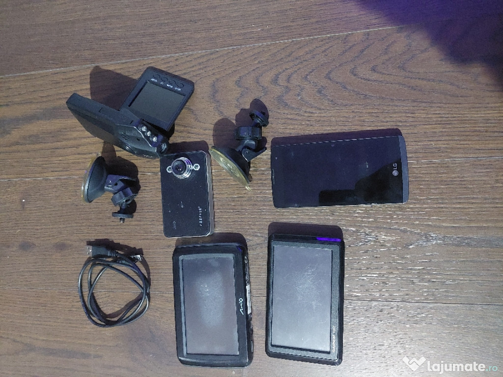 GPS, CAMERA DE BORD SI TELEFON