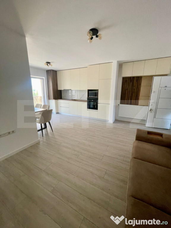 Apartament cu 2 camere – balcon mare, panoramă superbă,