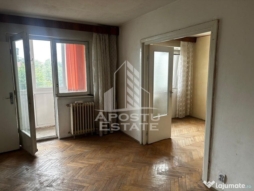 Apartament 2 camere, etajul 1, Sagului