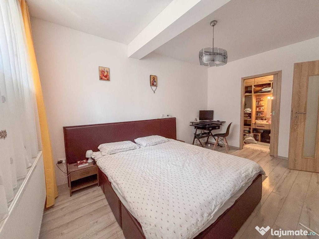 Apartament 2,5 camere zona TRACTORUL