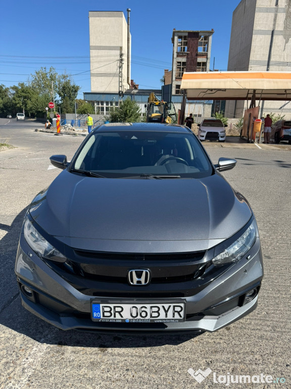 Honda Civic 1.5 VTEC Turbo 182 CP usor negociabil