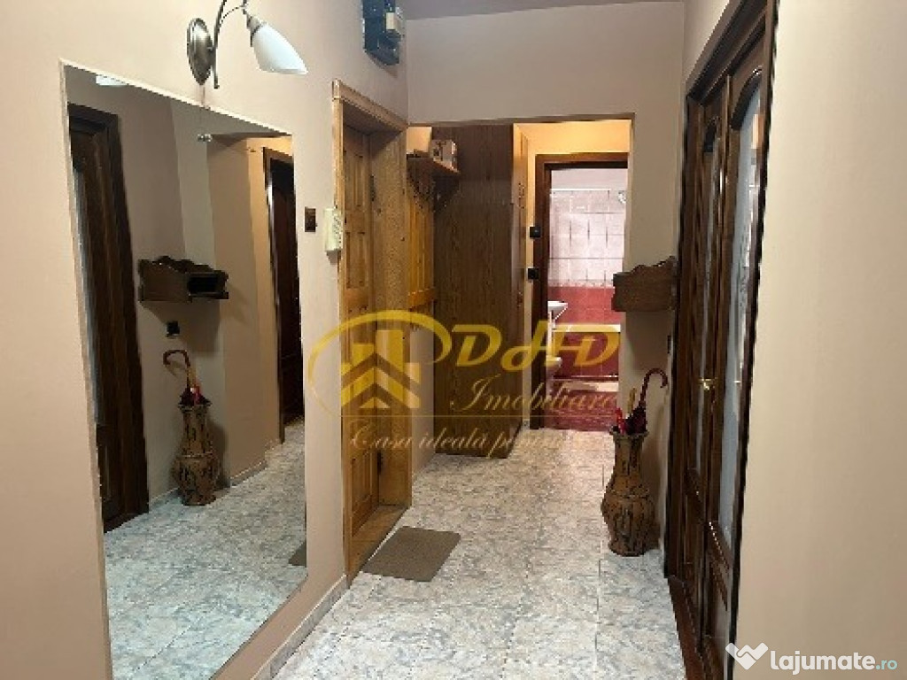 Apartament 3 camere Gara Mare