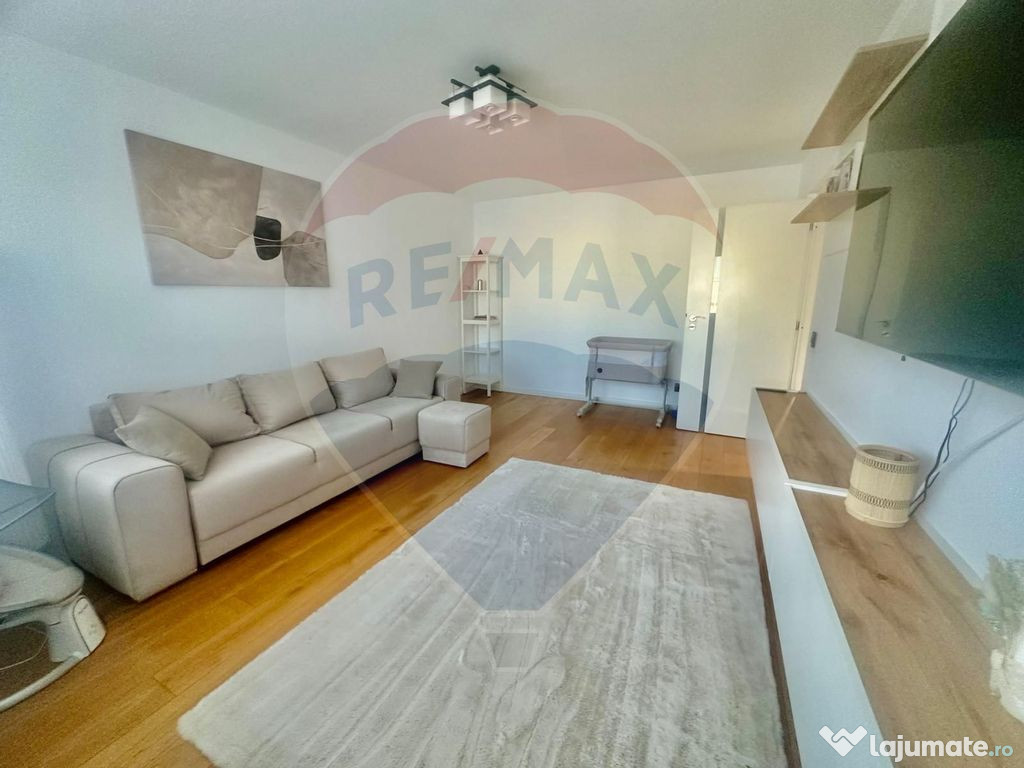 Vanzare apartament 3 camere langa parc