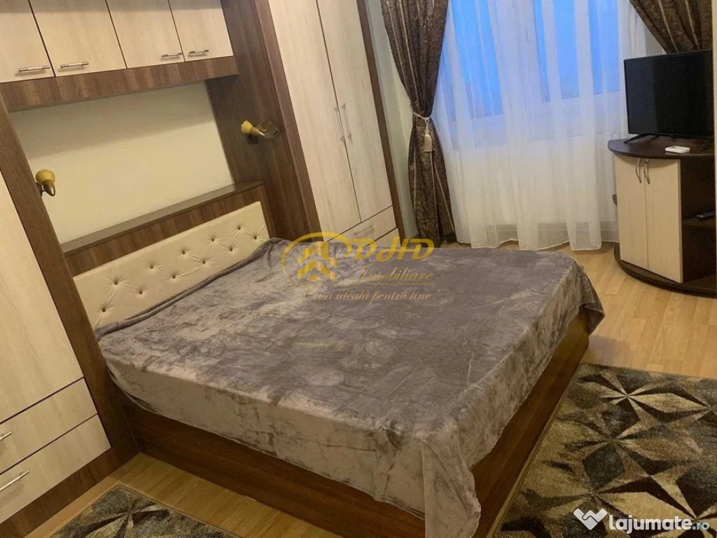 Apartament 3 camere Centru