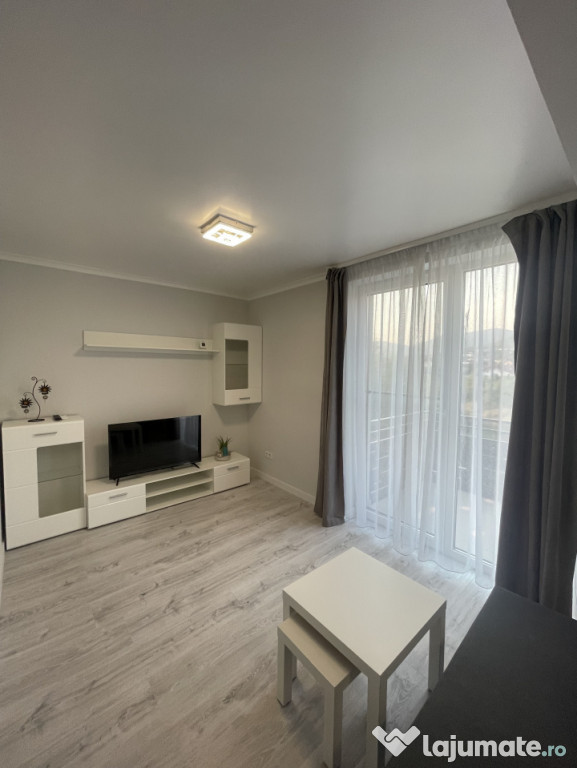 Apartament de 2 camere, etaj 2, loc de parcare, bloc nou