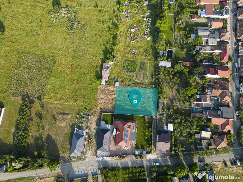 Teren intravilan 1336 mp în Grădiște, Arad