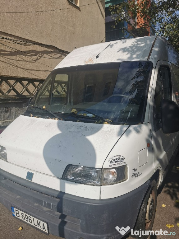 Dubă Fiat 1,9 cm3 diesel , 3 locuri