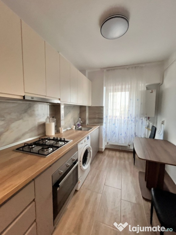 Apartament 2 cam dec, Păcurari Alpha Bank, 530 euro neg
