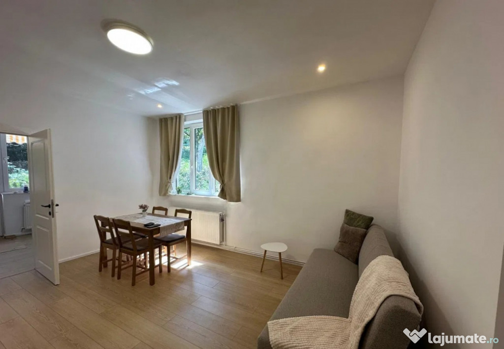 Apartament 2,5 camere 65 MP, cu gradina 200 mp, Central