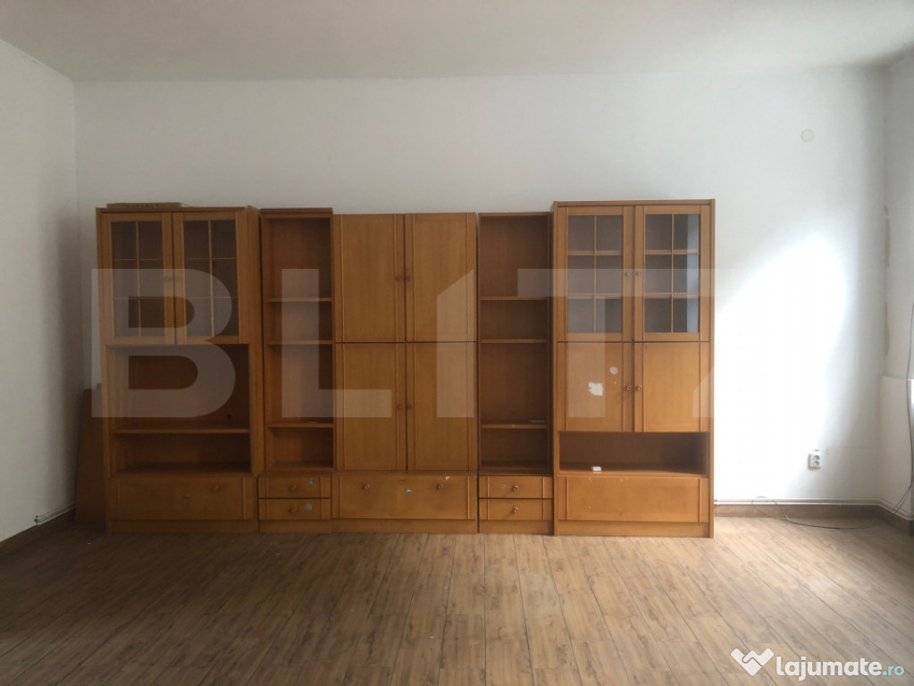 De vanzare spatiu de birouri /comercial , 76,32 , zona Centr