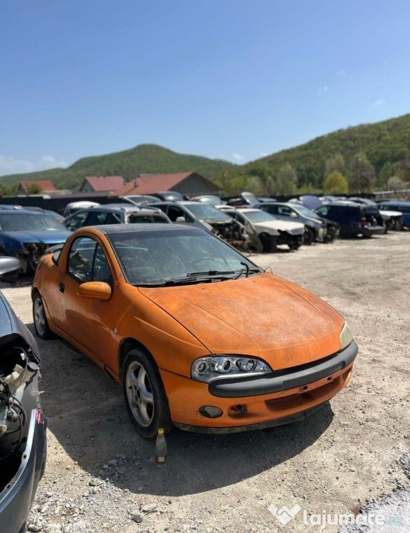Dezmembrez Opel Tigra 1.4 benzina