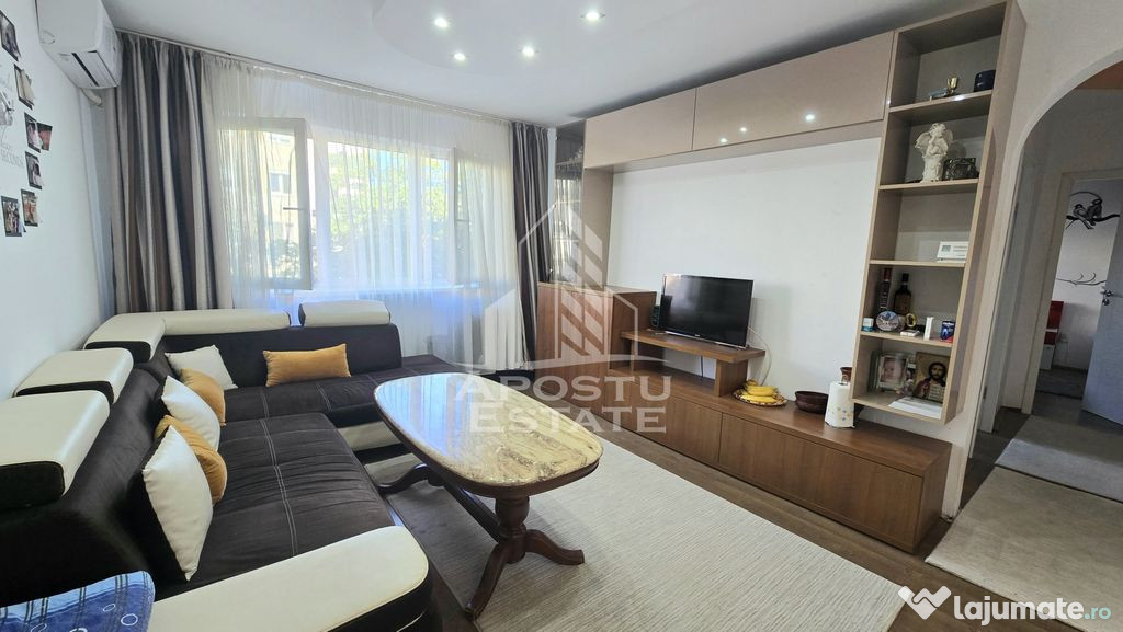 Apartament cu 3 camere, etaj intermediar, zona Dacia