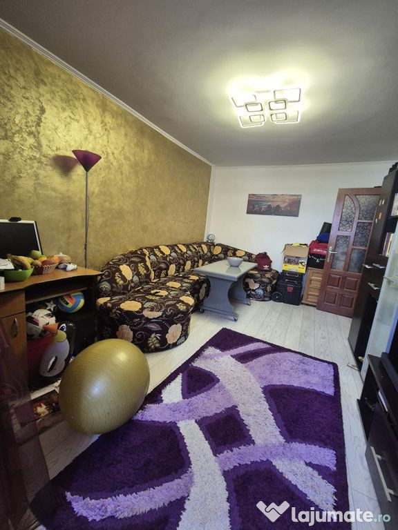 Apartament 2 camere decomandat zona Pantelimon