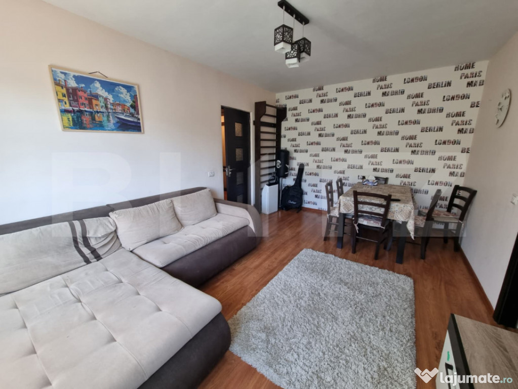 Apartament 3 Camere, 67mp, Semidecomandat, Podu Ros