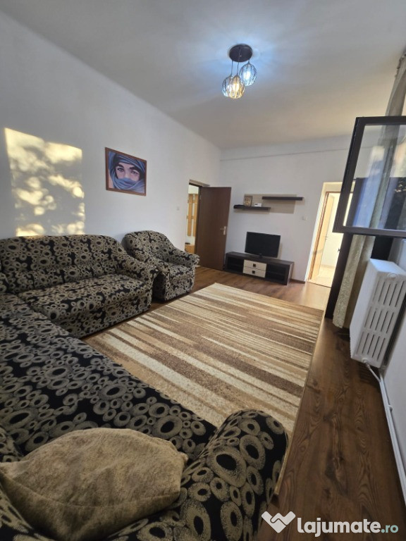Copou, Centru , apartament 2 camere decomandat, mobilat și utilat