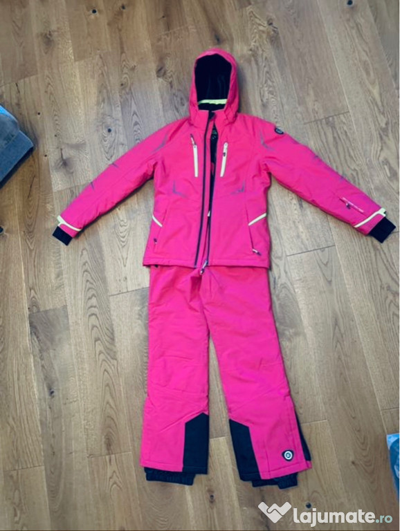 Costum ski fete impecabil Killtec
