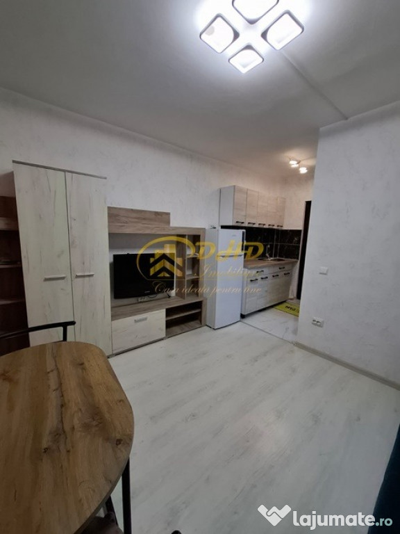 Cameră de cămin cu baie proprie,nouă,etaj 2,zona Bularga Sectia Nr 5