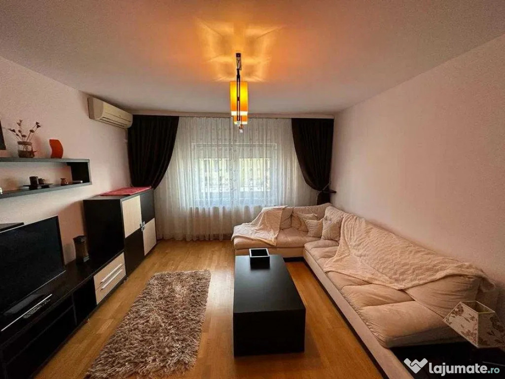 Apartament cu 3 camere decomandat Calea Bucuresti, CT, AC!