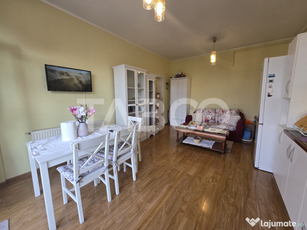 Apartament 2 camere de inchiriat decomandat 40mp zona Turnis