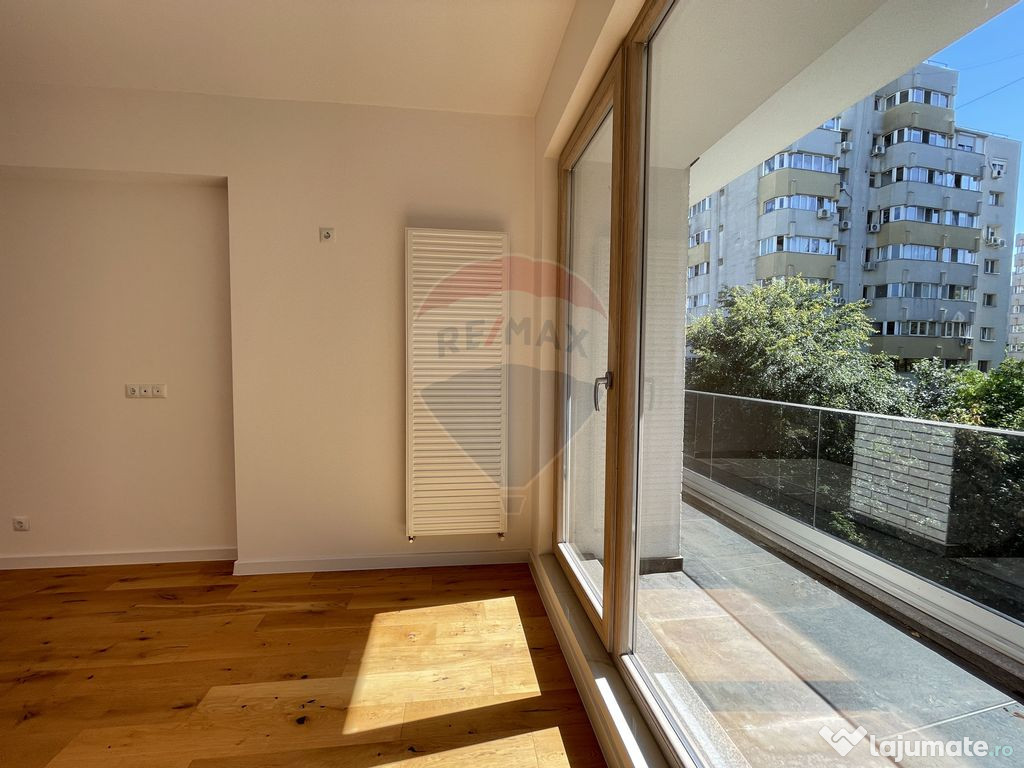 Penthouse nou 140 mp, terasă, acces direct lift | Soseau...