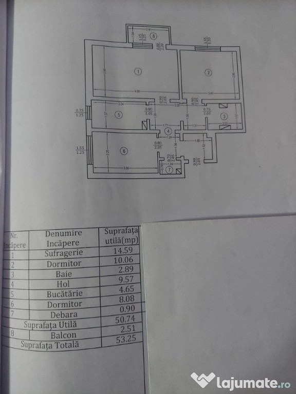 Vand Apartament cu 3 camere decomandat