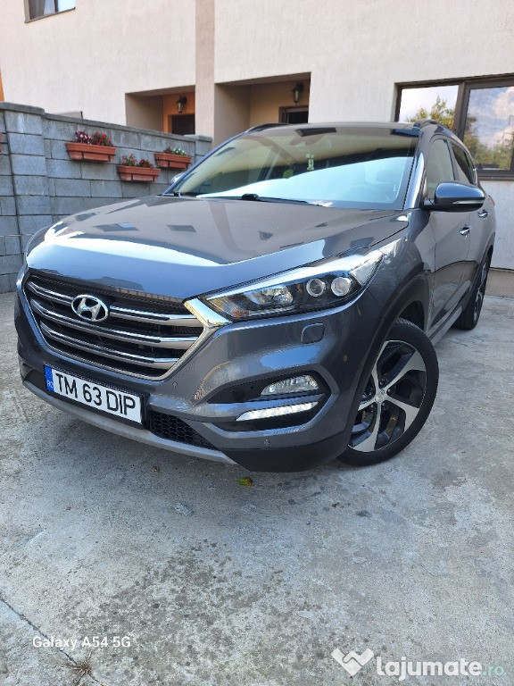 Hyundai Tucson 1.7 CRDI, Luxury+