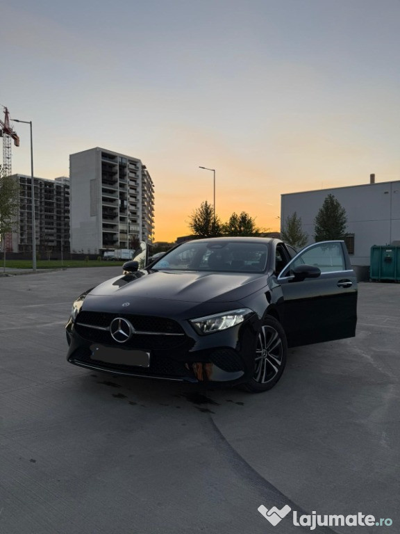Mercedes-Benz A180 2024 Mild-Hybrid
