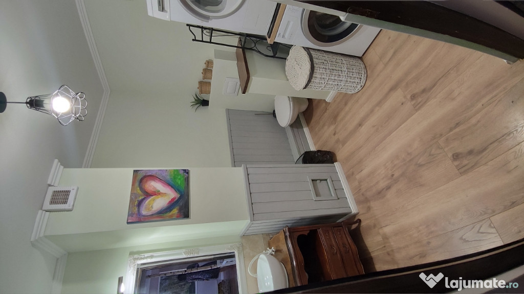 Proprietar închiriez apartament cu 3 camere