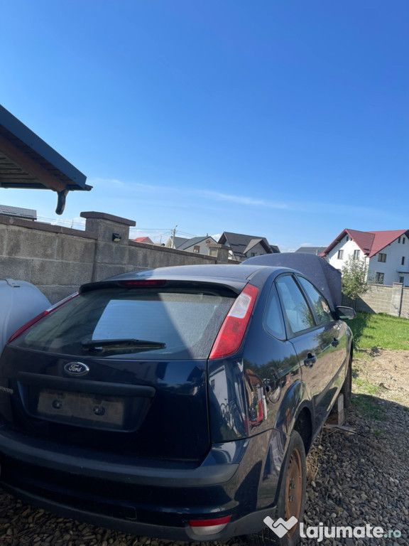 Dezmembrez ford focus 2006 motor 1.6 disel