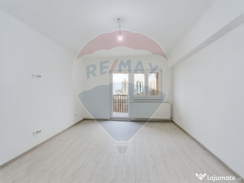 Apartament cu 4 camere de închiriat în zona Centrul Civic