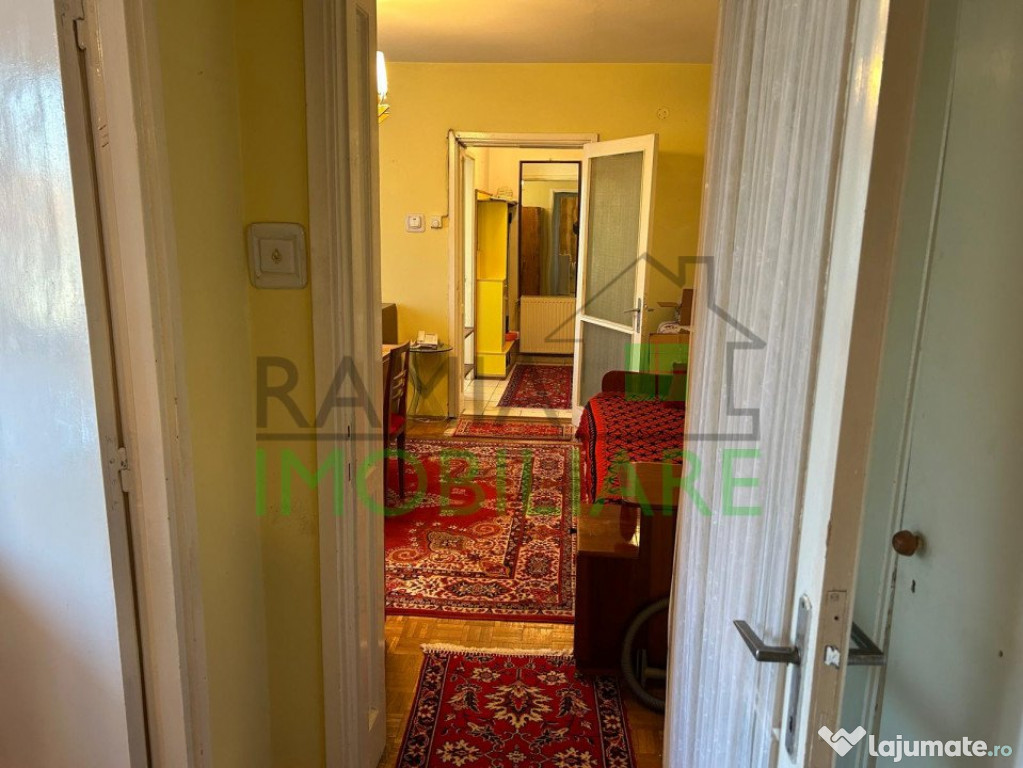 Apartament 2 camere, Tractorul.